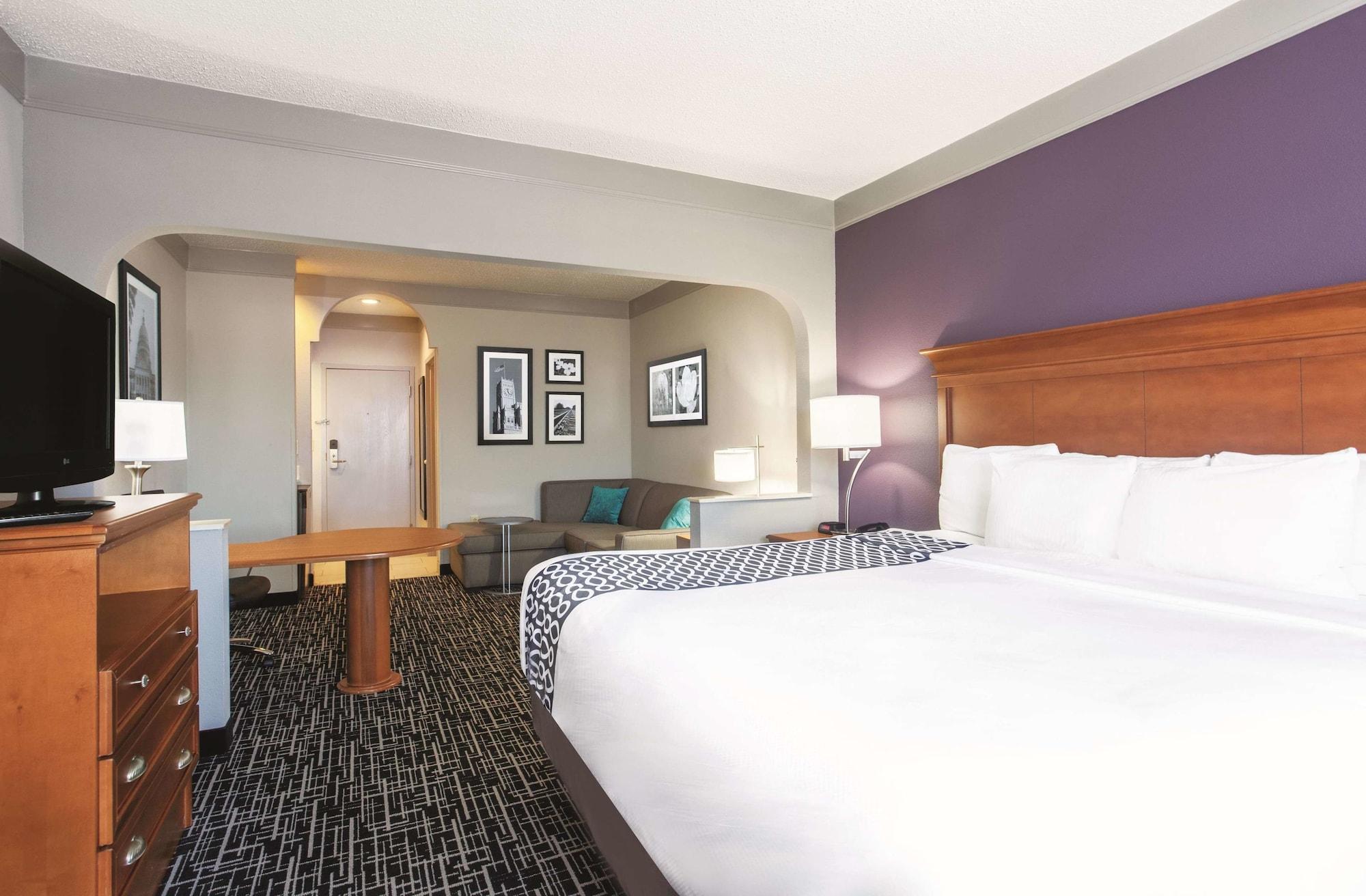 La Quinta By Wyndham Jackson Airport Hotel Pearl Luaran gambar