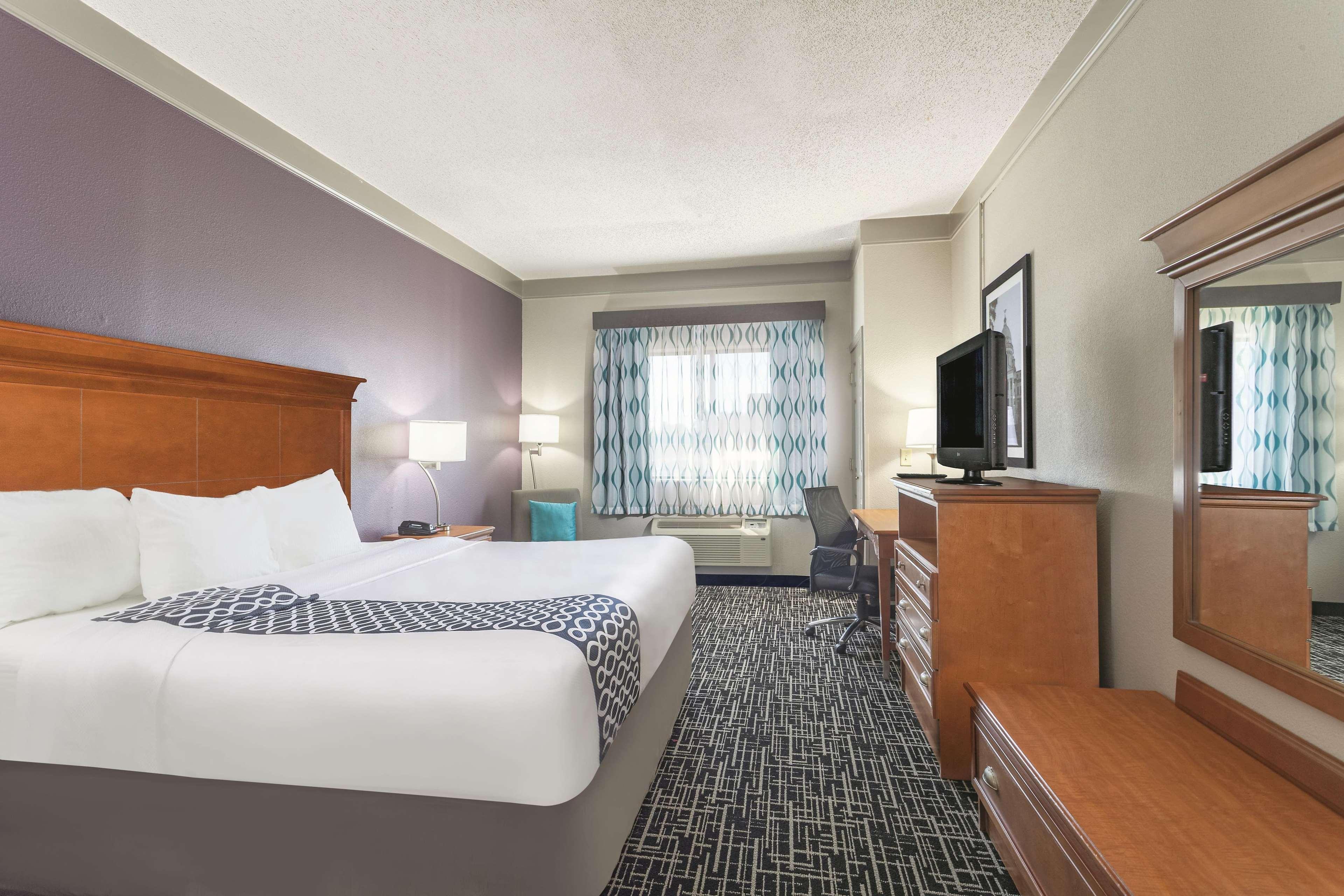 La Quinta By Wyndham Jackson Airport Hotel Pearl Luaran gambar