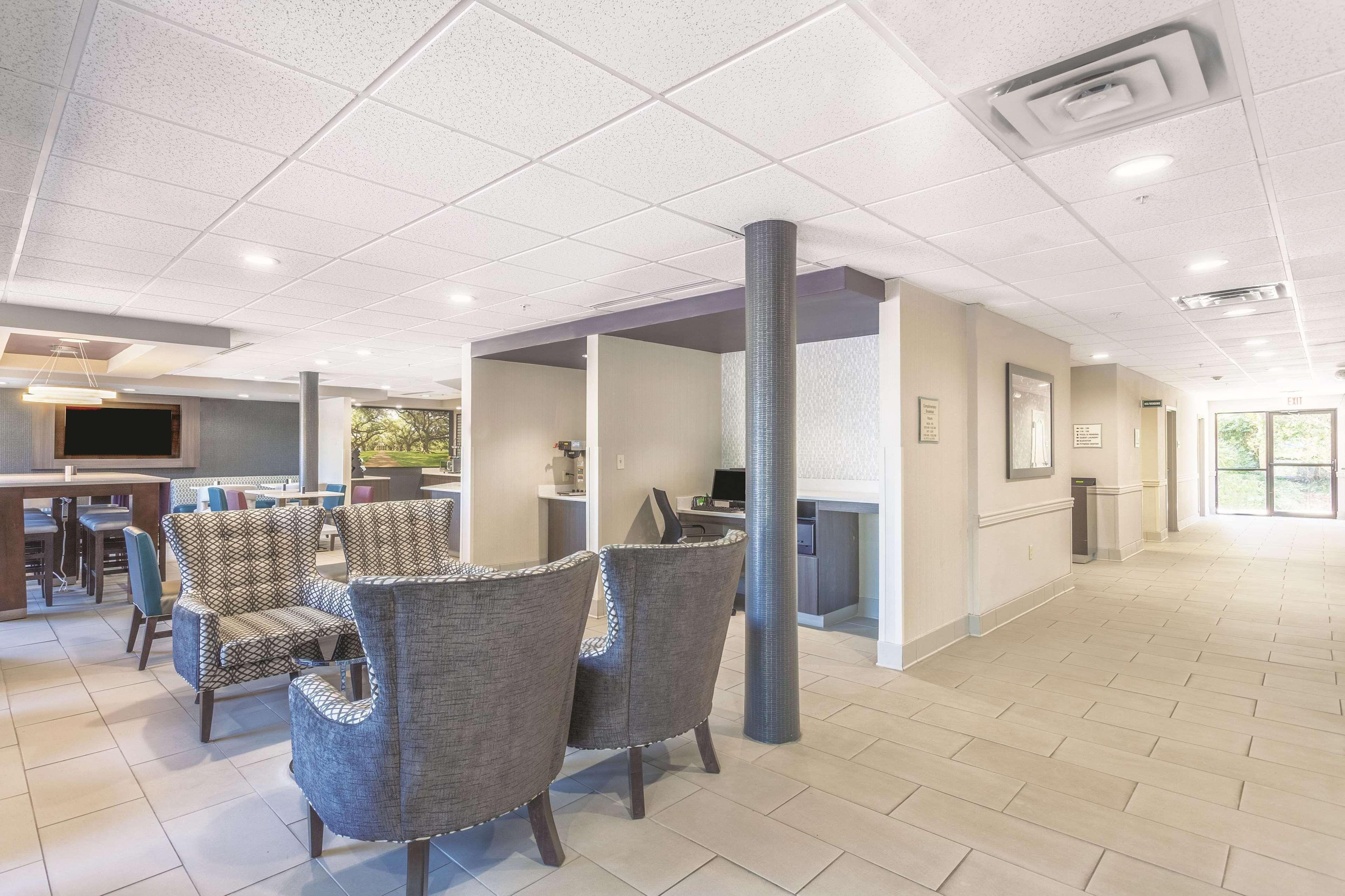 La Quinta By Wyndham Jackson Airport Hotel Pearl Luaran gambar