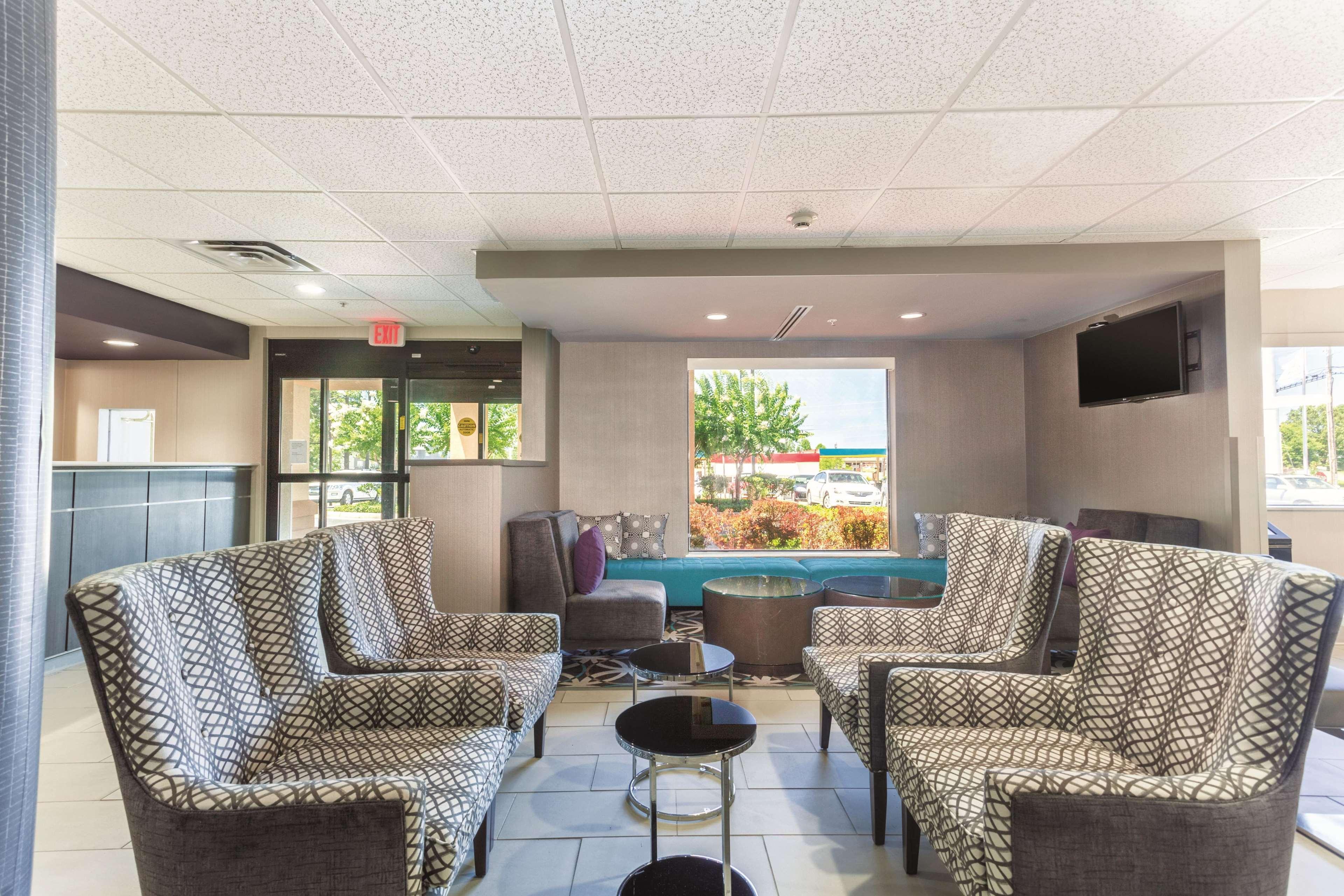 La Quinta By Wyndham Jackson Airport Hotel Pearl Luaran gambar